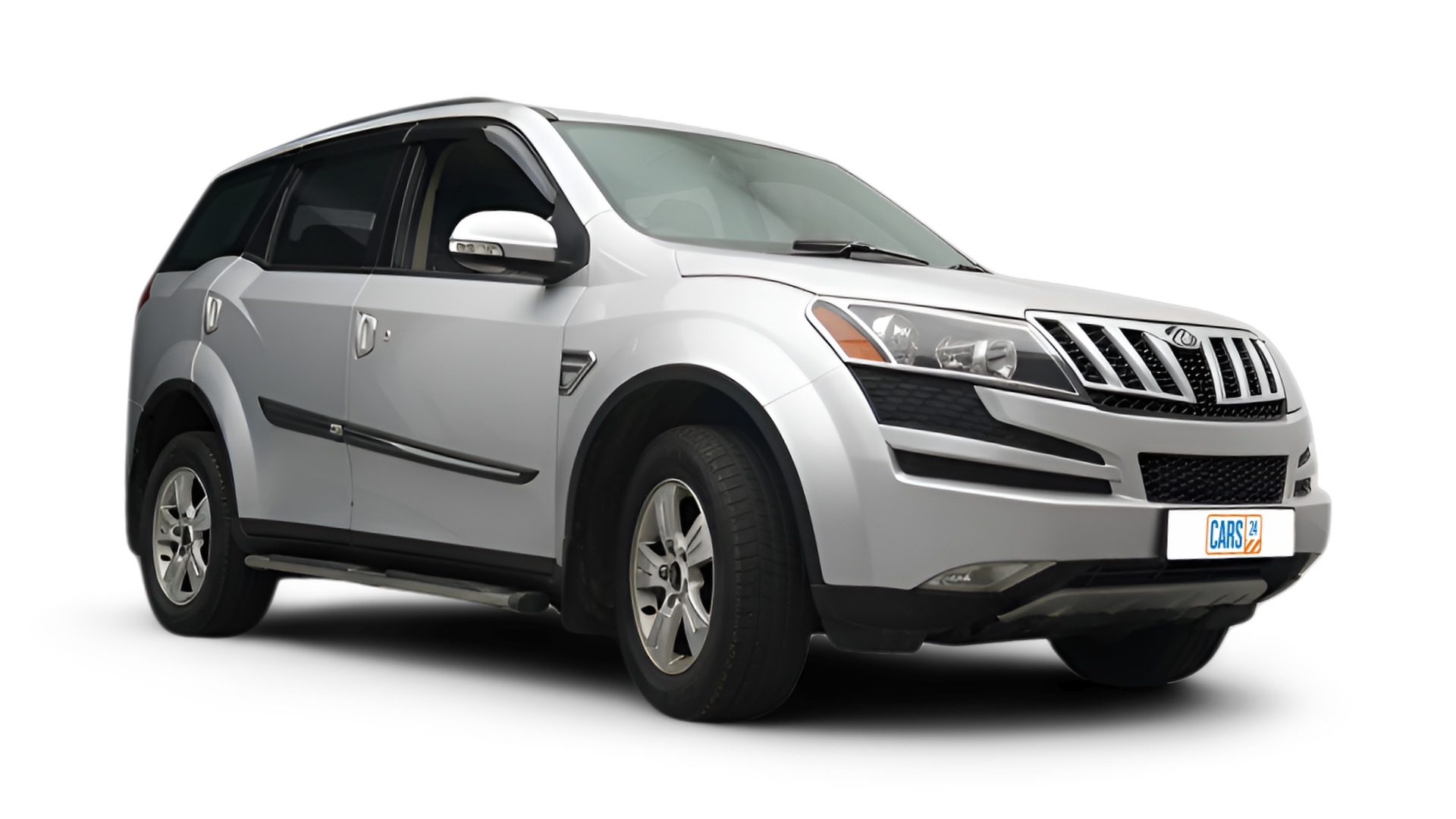 Mahindra XUV500-img